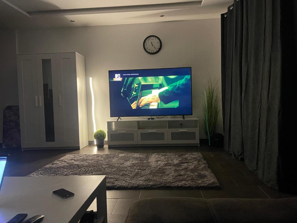 Malibu Apartman & Jacuzzi Miskolc Dış mekan fotoğraf